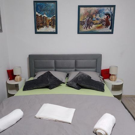 Apartman Ivana Karlovac Exterior foto